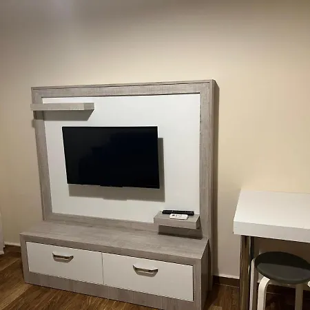 Merkezi Konumda Konyaalti Sahiline 3km, Uc Kapilara 7 Km '14' Appartement Antalya