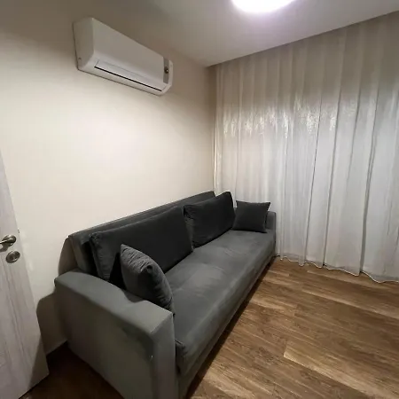 Appartement Merkezi Konumda Konyaalti Sahiline 3km, Uc Kapilara 7 Km '14'